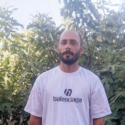 صادق روز رخ